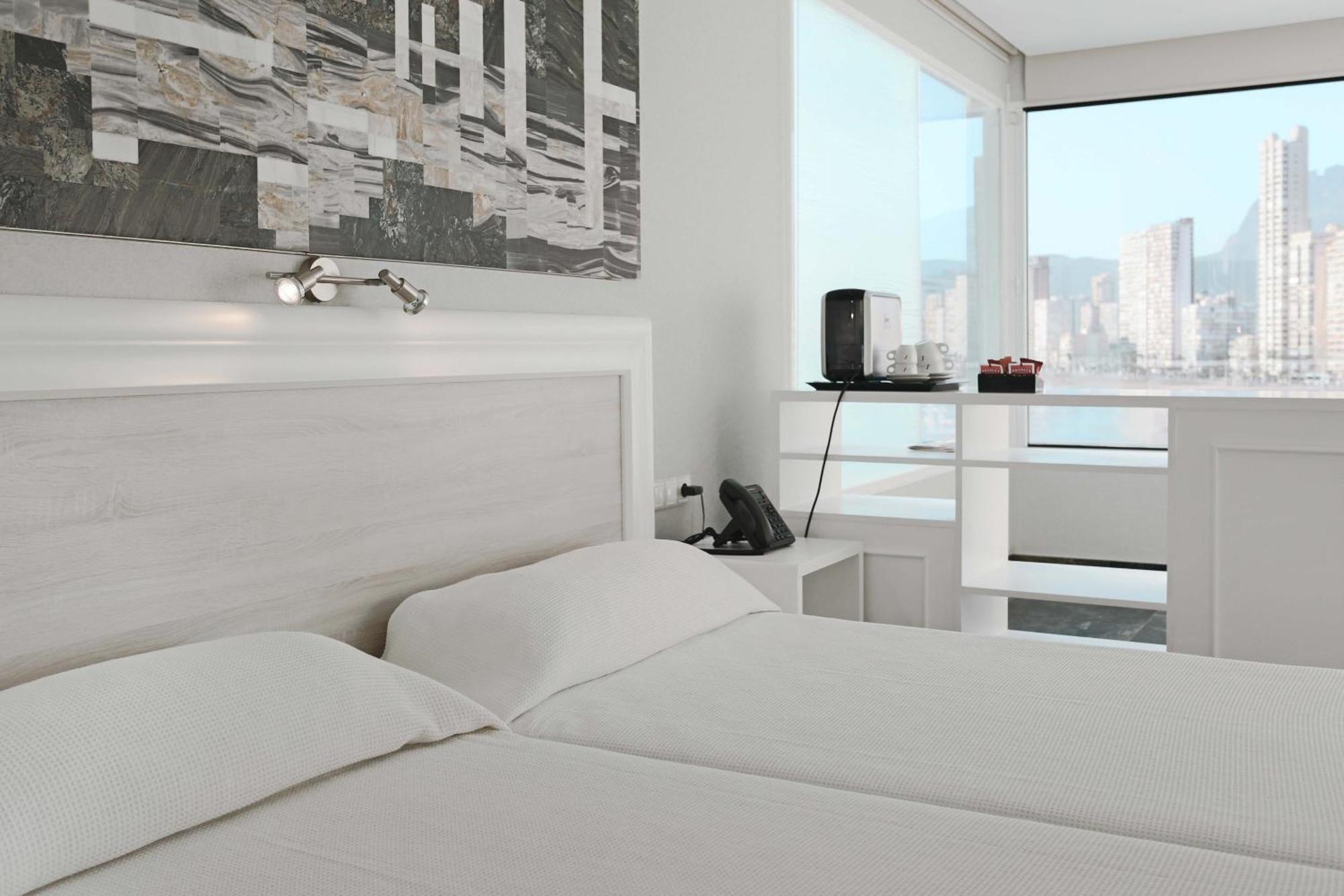 Kaktus Hotel Benikaktus เบนิดอร์ม ห้อง รูปภาพ